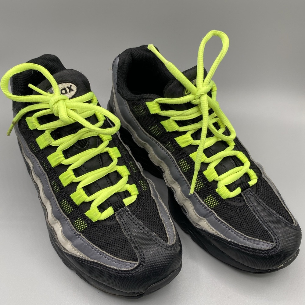 Nike Air Max shoes sneakers Womens 6.5 95 Black Volt Dark Grey 905348 022